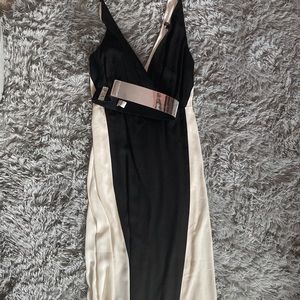 Express High-Low black and white dress with silver belt